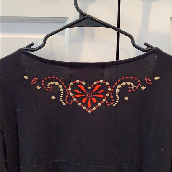 JWLA black tunic top with embroidery Size M - Picture 4 of 5